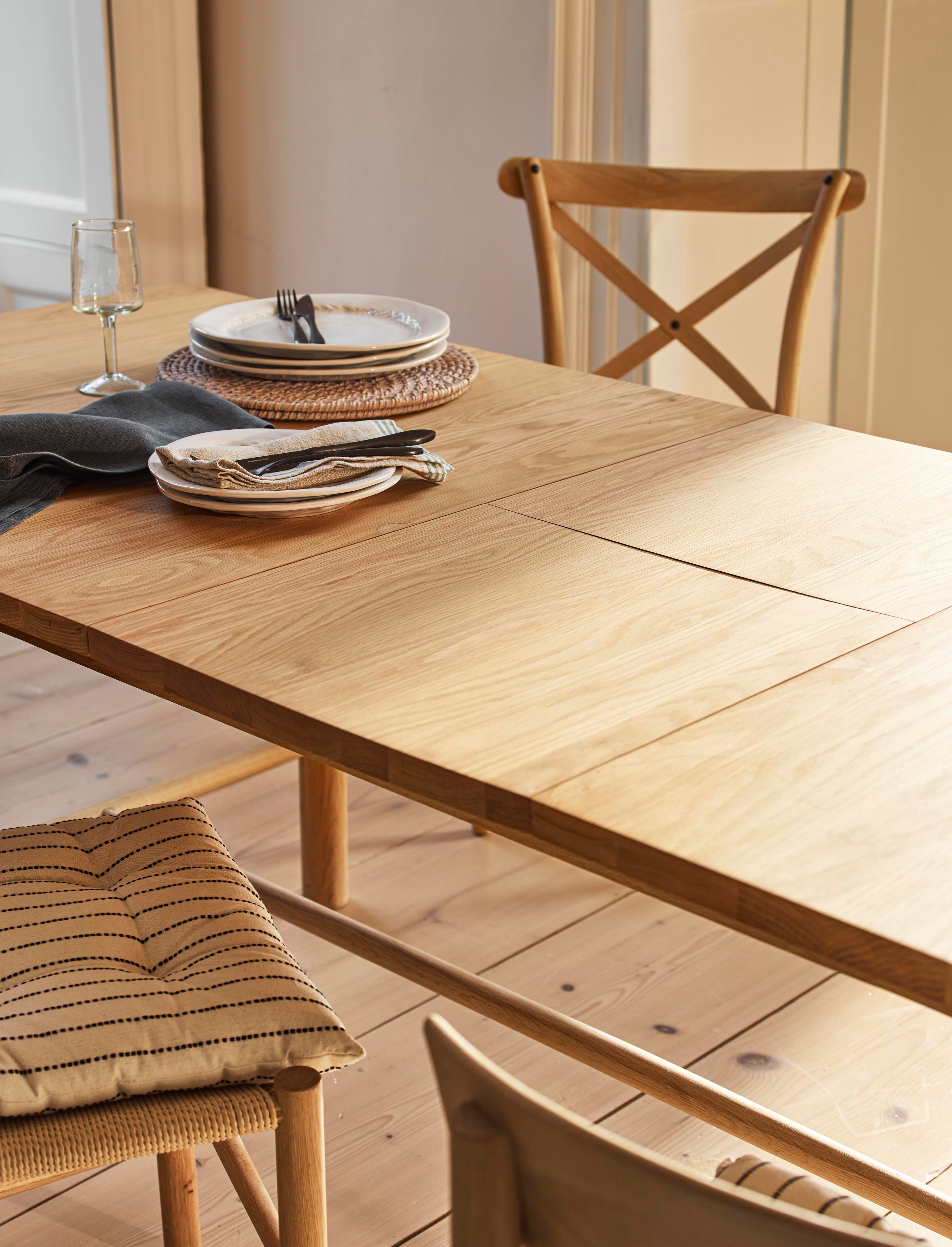 Longworth Extension Dining Table - Oak Wood, Natural Dining Tables Garden Trading