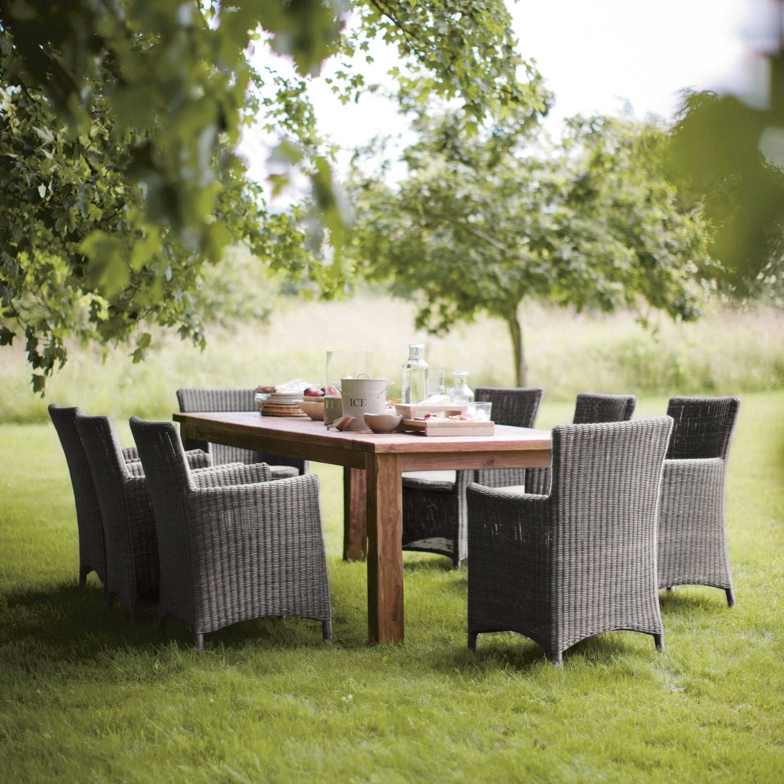St Mawes Dining Table 8 Seater - Teak, Natural Dining Tables - Bokel Home
